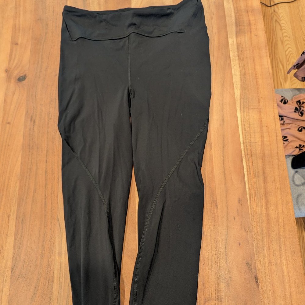 Lululemon Size 10 black leggings